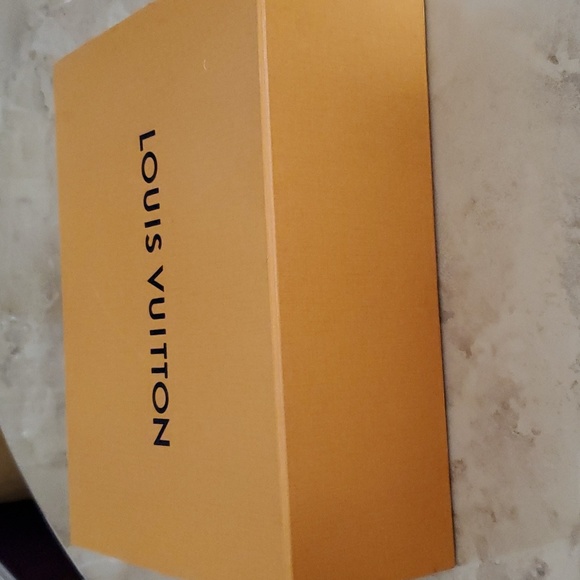 Authentic Louis Vuitton Box - Picture 5 of 8